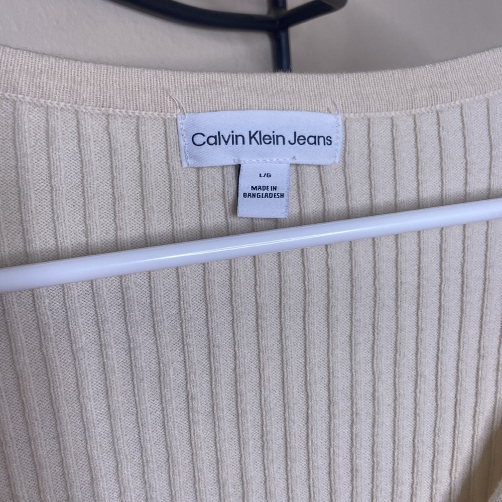 Calvin Klein Ribbed Sweater ‼️LISTING IS FOR SWEATER ONLY‼️ - Picture 2 of 8